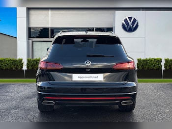Used Volkswagen Touareg 2023 for sale - 77382376: Photo