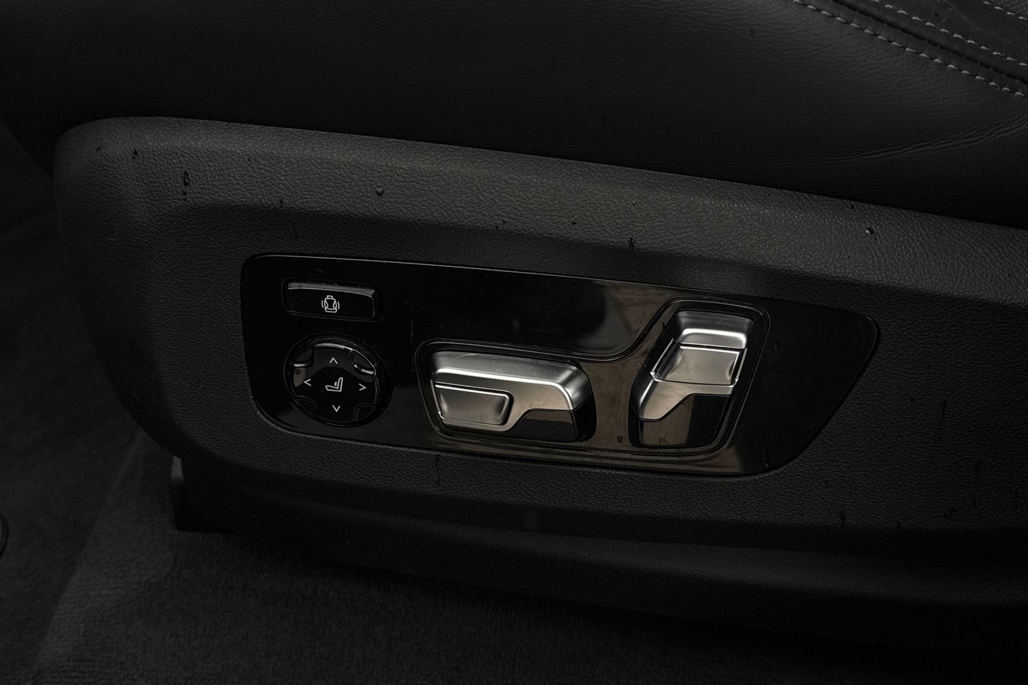 Used BMW x6 M 2021 for sale - 77700640: Photo 37