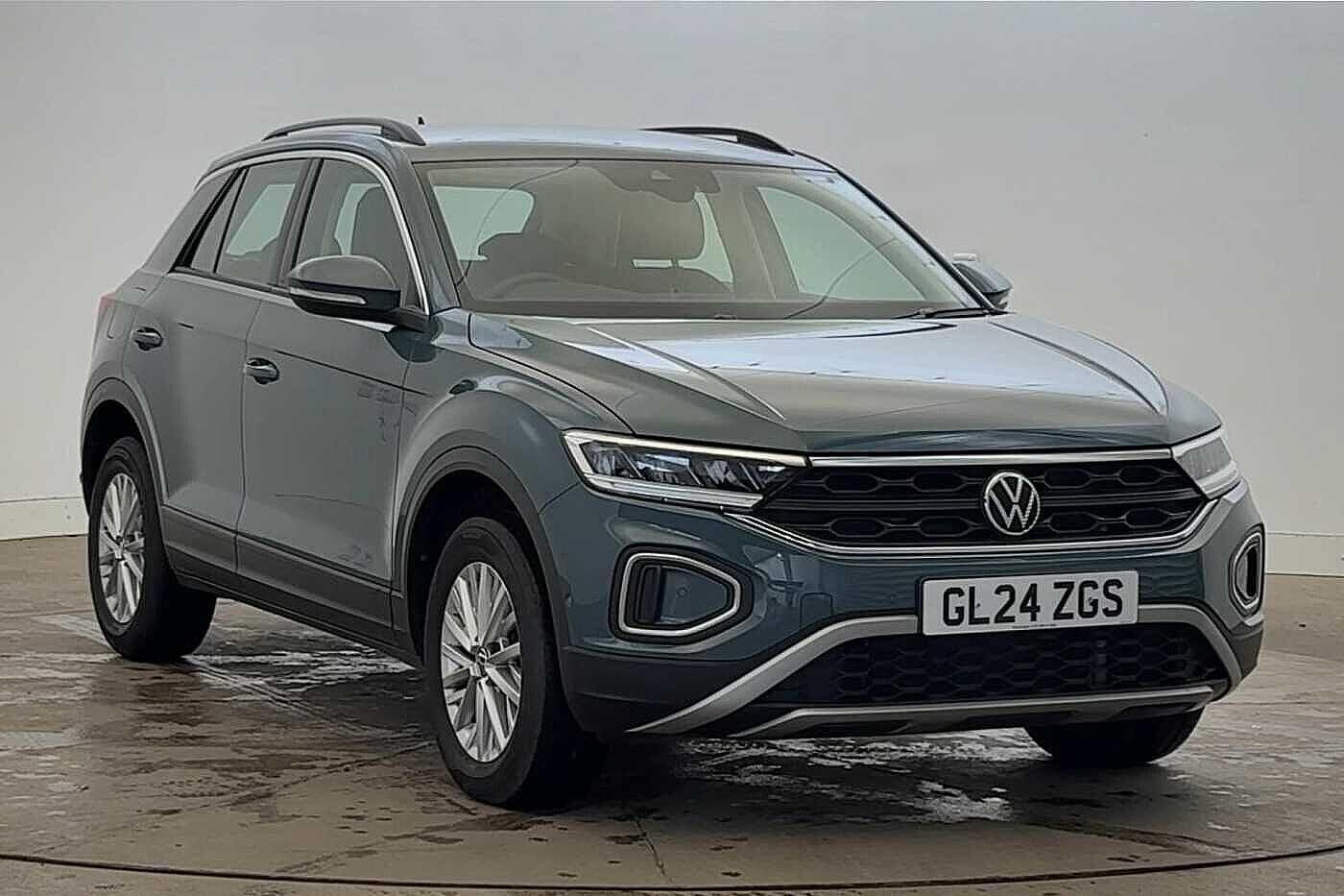 Used Volkswagen T-Roc 2024 for sale - 76438833: Photo 1
