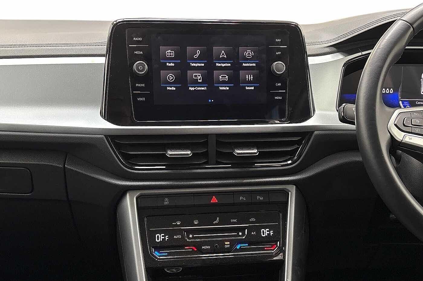 Used Volkswagen T-Roc 2024 for sale - 76438833: Photo 12