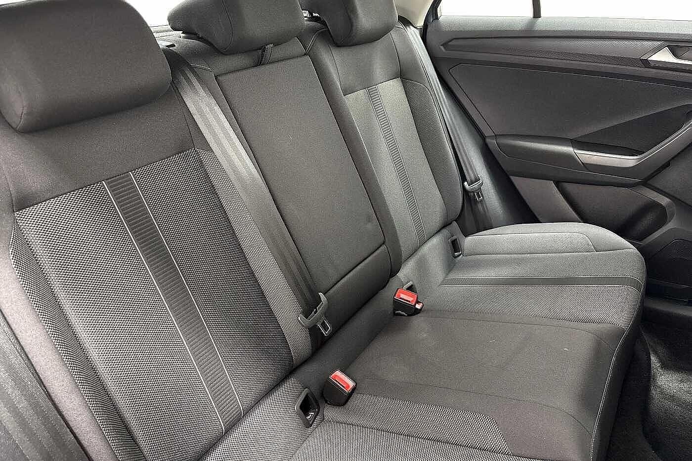 Used Volkswagen T-Roc 2024 for sale - 76438833: Photo 9