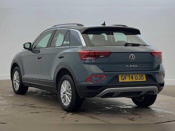 Used Volkswagen T-Roc 2024 for sale - 77199495: Photo