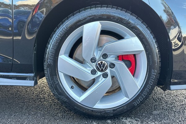 Used Volkswagen Golf 2025 for sale - 76311031: Photo 11