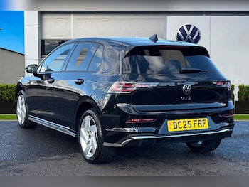 Used Volkswagen Golf 2025 for sale - 76311031: Photo 2