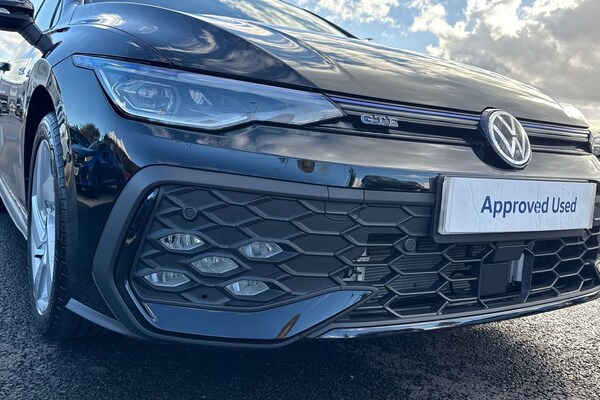 Used Volkswagen Golf 2025 for sale - 76311031: Photo 8