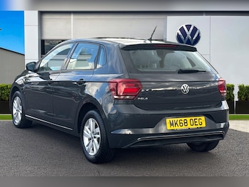 Used Volkswagen Polo 2018 for sale - 75987527: Photo 2