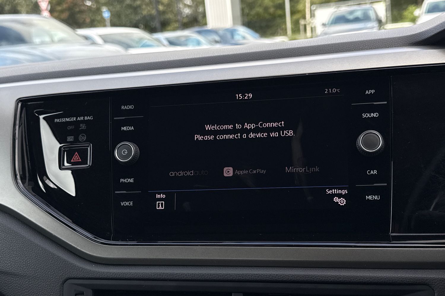 Used Volkswagen Polo 2018 for sale - 75987527: Photo 37