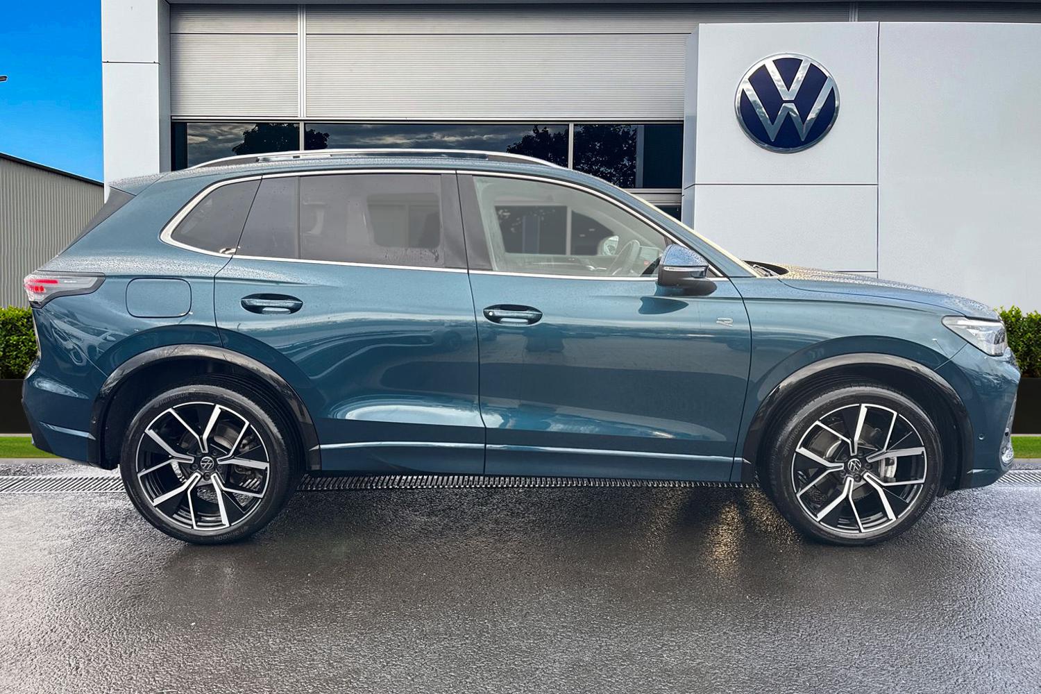 Used Volkswagen Tiguan 2025 for sale - 77577645: Photo 3