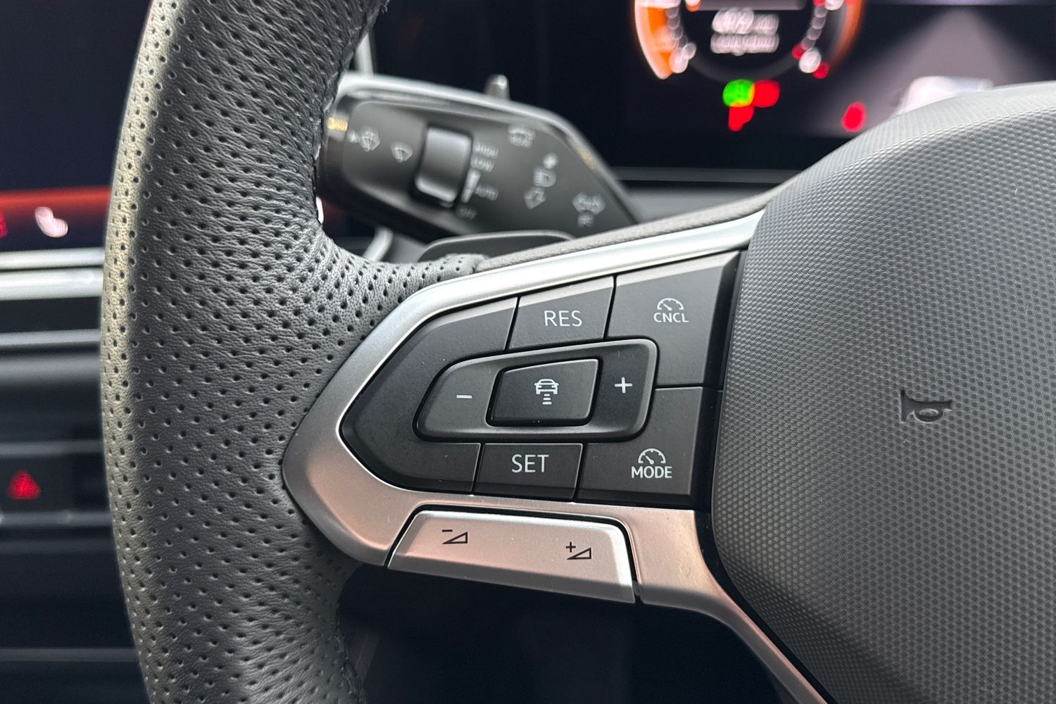 Used Volkswagen Tiguan 2025 for sale - 77577645: Photo 34