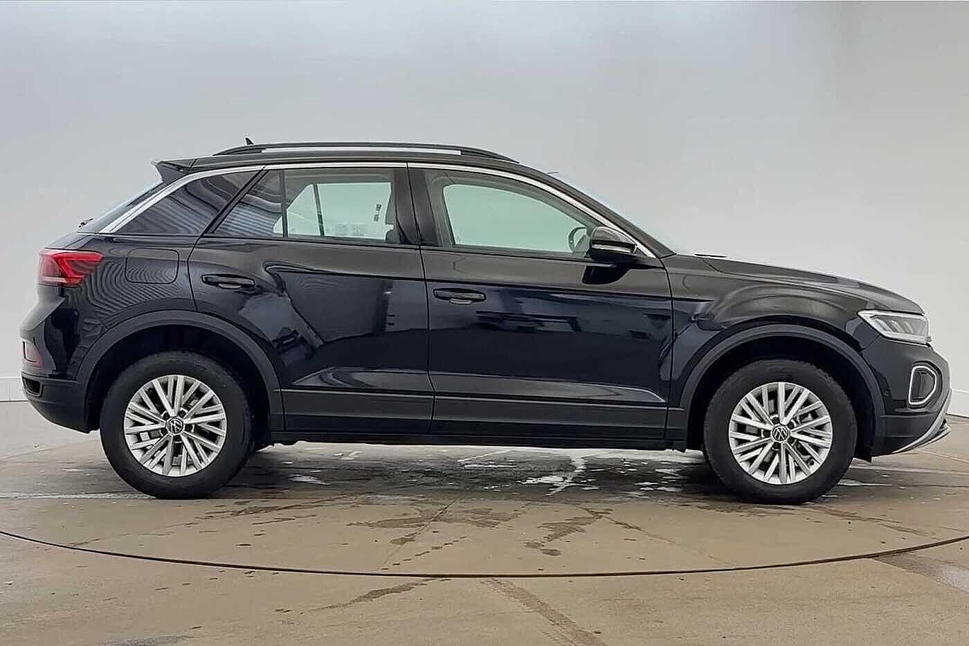 Used Volkswagen T-Roc 2024 for sale - 77421503: Photo 4