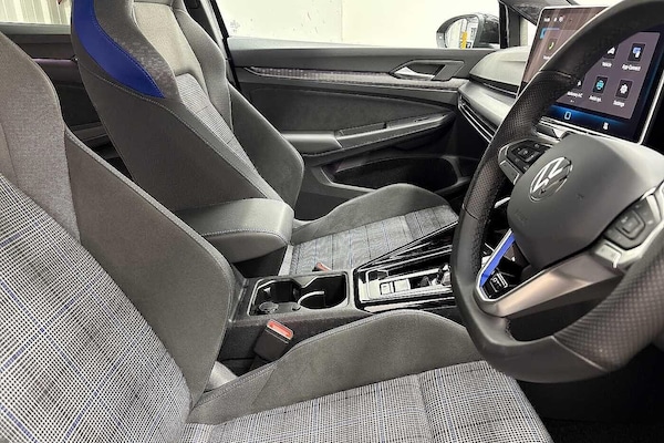 Used Volkswagen Golf 2025 for sale - 76330802: Photo 10