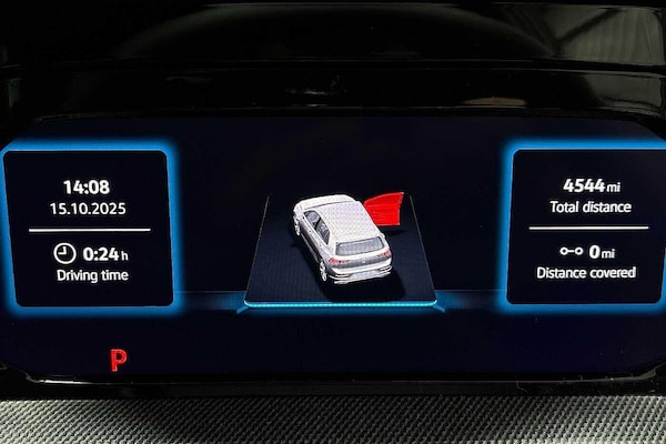 Used Volkswagen Golf 2025 for sale - 76330802: Photo 11