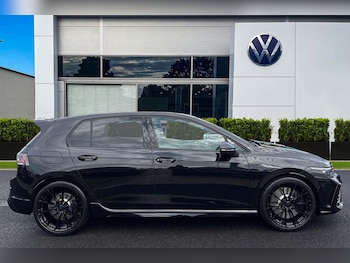 Used Volkswagen Golf 2025 for sale - 76480945: Photo