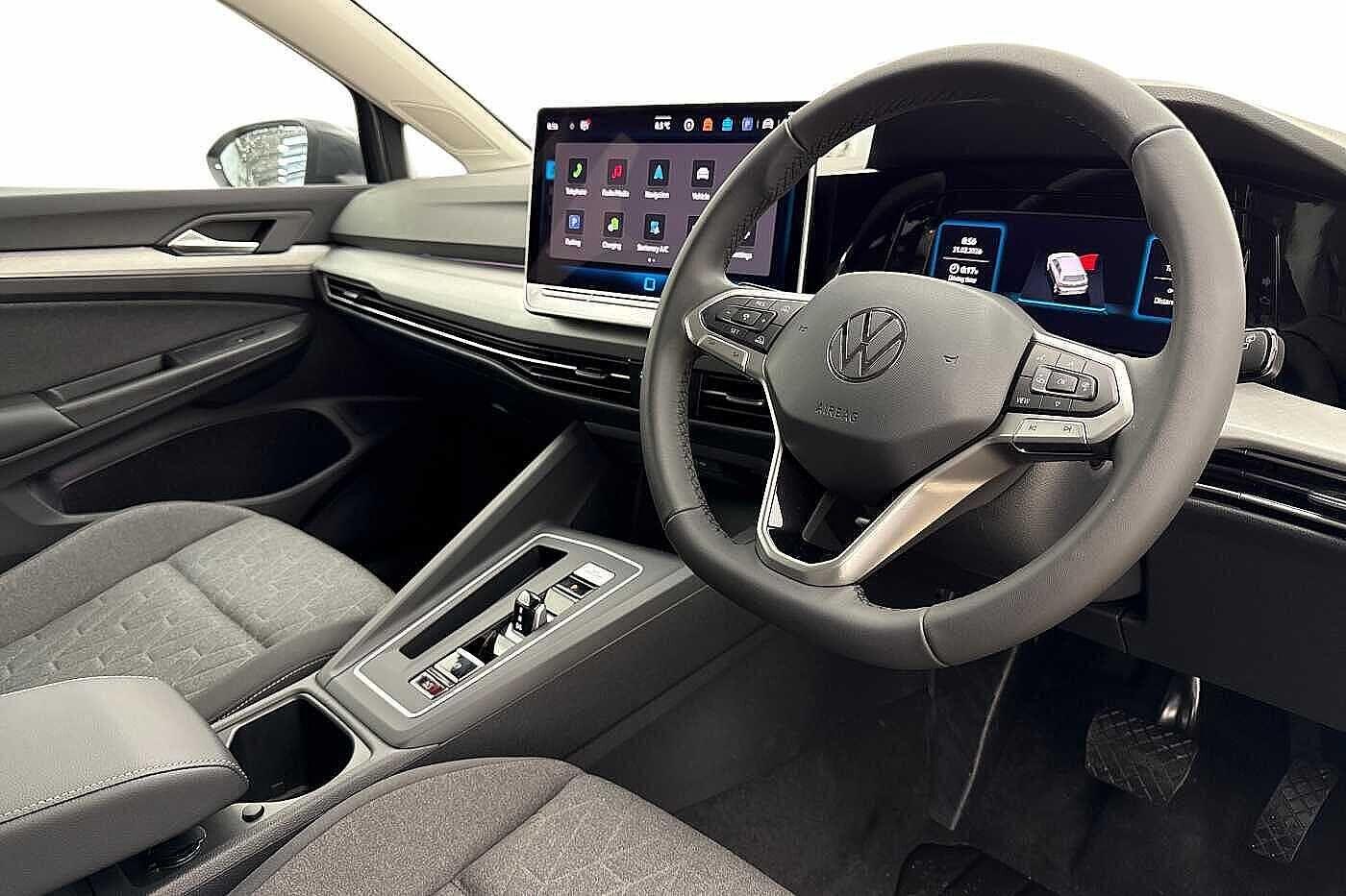 Used Volkswagen Golf 2025 for sale - 77666250: Photo 6