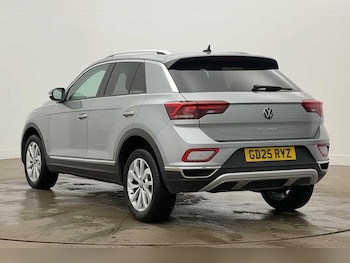 Used Volkswagen T-Roc 2025 for sale - 79418815: Photo