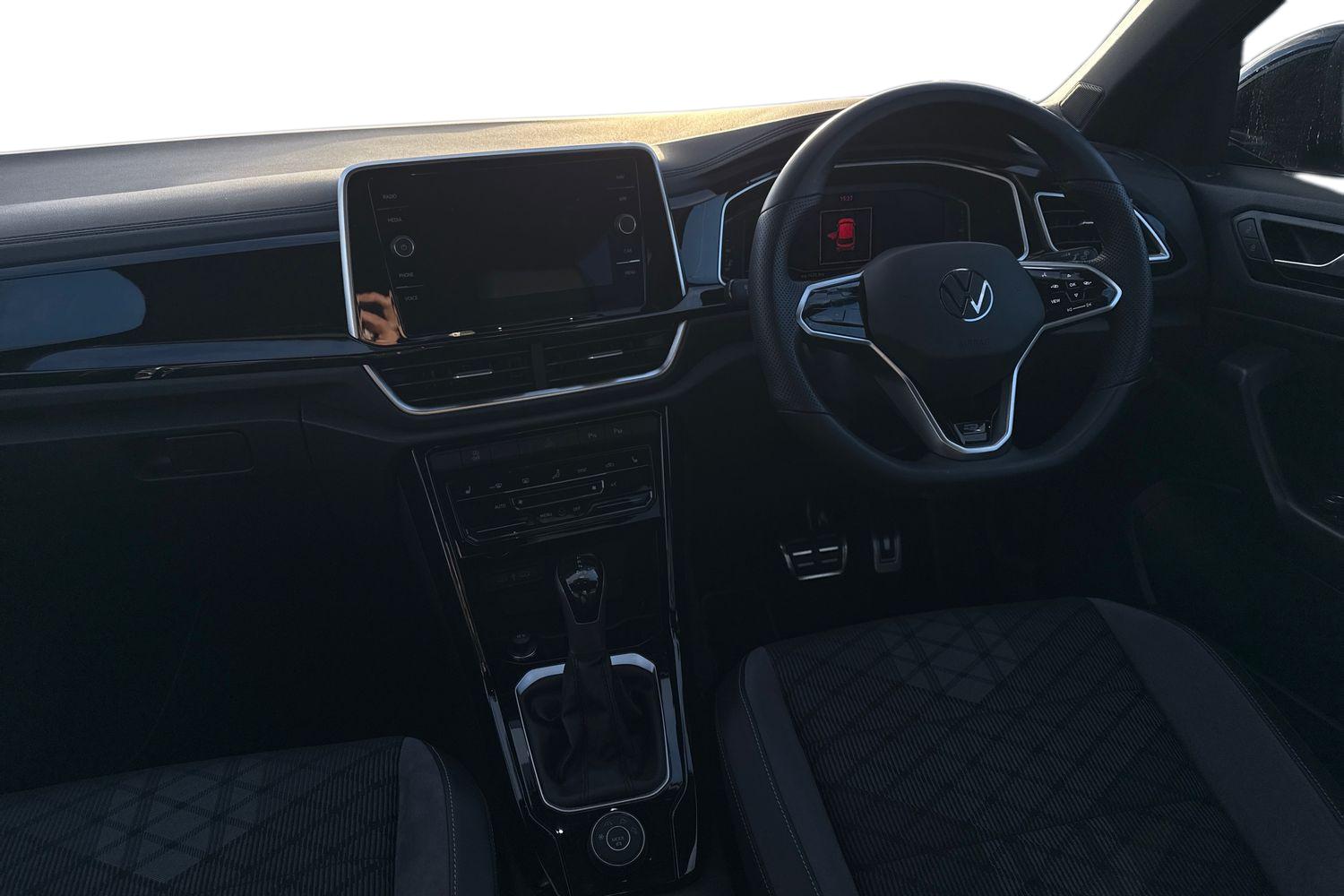 Used Volkswagen T-Roc 2023 for sale - 76411716: Photo 18