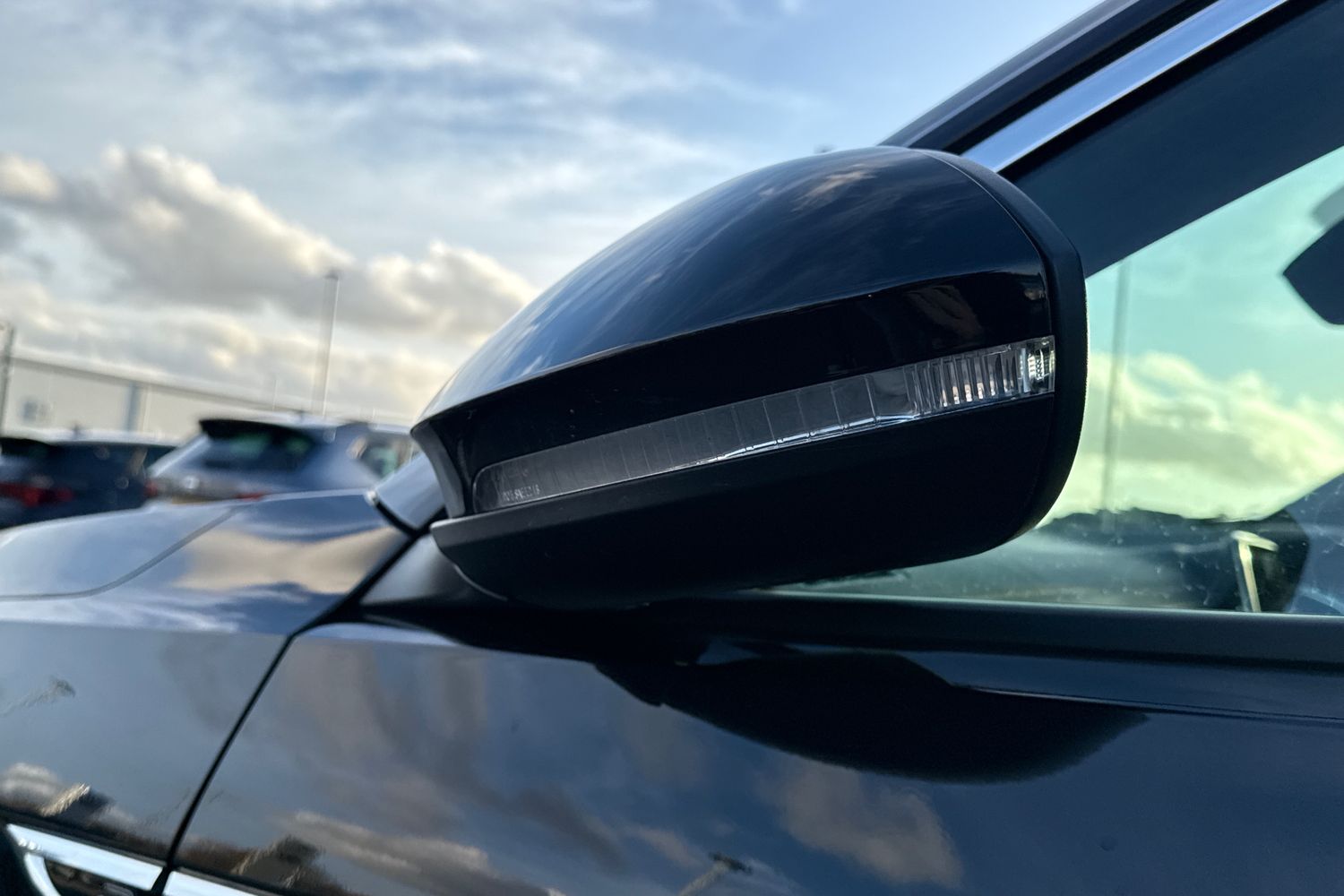 Used Volkswagen T-Roc 2023 for sale - 76411716: Photo 28