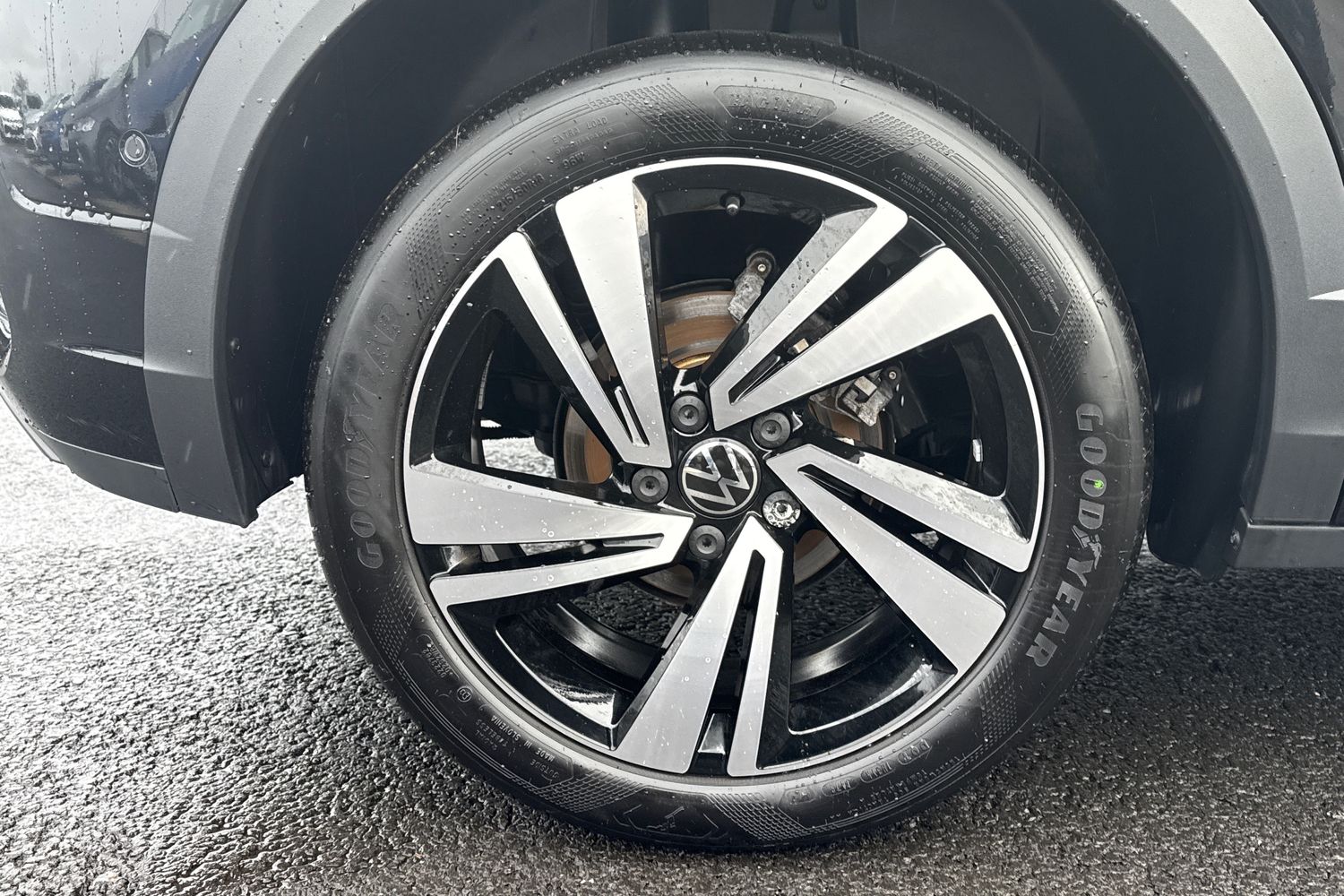 Used Volkswagen T-Roc 2025 for sale - 77742118: Photo 11