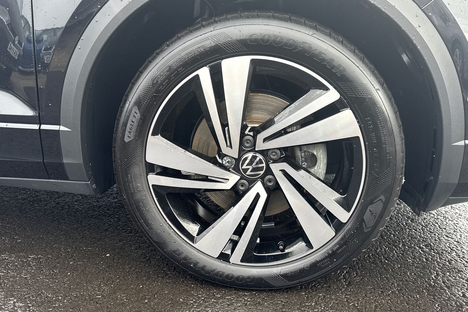 Used Volkswagen T-Roc 2025 for sale - 77742118: Photo 12