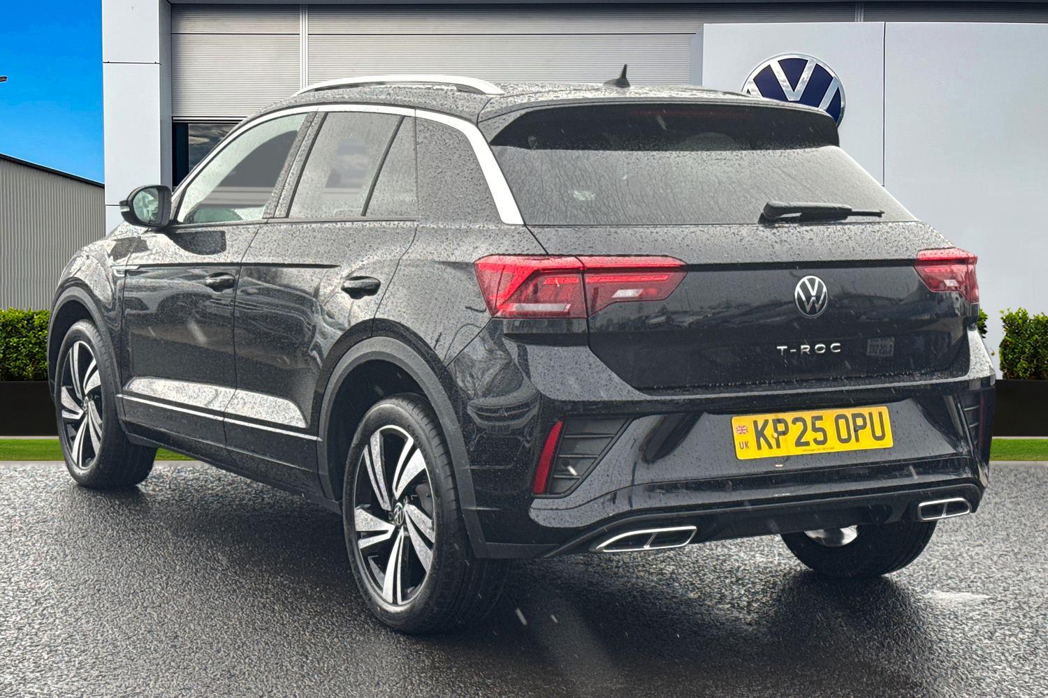 Used Volkswagen T-Roc 2025 for sale - 77742118: Photo 2