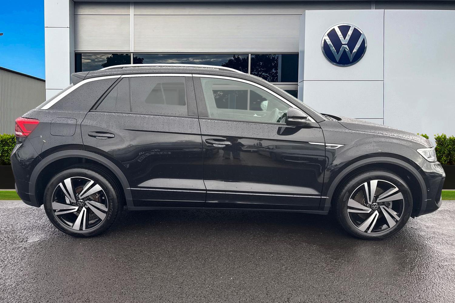 Used Volkswagen T-Roc 2025 for sale - 77742118: Photo 3