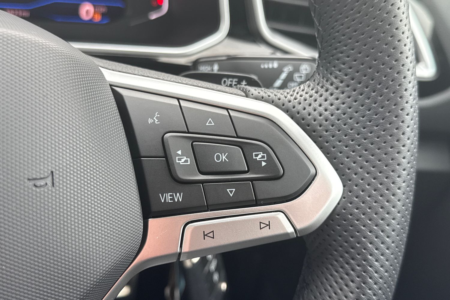 Used Volkswagen T-Roc 2025 for sale - 77742118: Photo 36