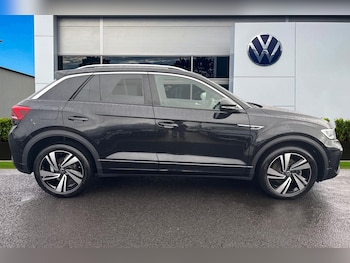 Used Volkswagen T-Roc 2025 for sale - 77742118: Photo