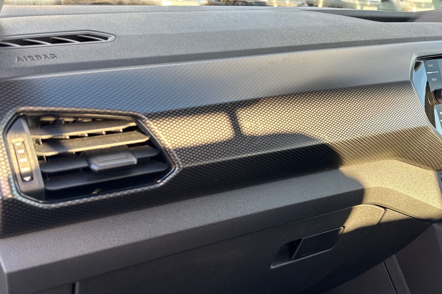 Used Volkswagen T-Cross 2022 for sale - 77334250: Photo 28