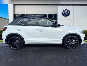 Used Volkswagen T-Roc 2025 for sale - 75938106: Photo
