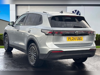 Used Volkswagen Tiguan 2024 for sale - 77773974: Photo