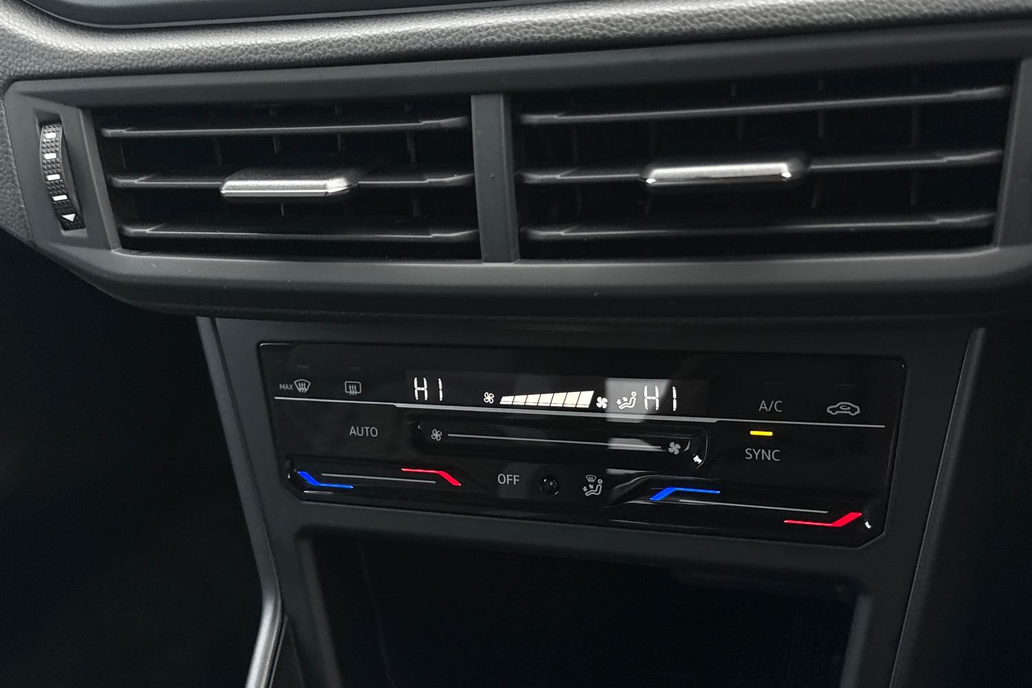 Used Volkswagen Polo 2023 for sale - 77820243: Photo 21