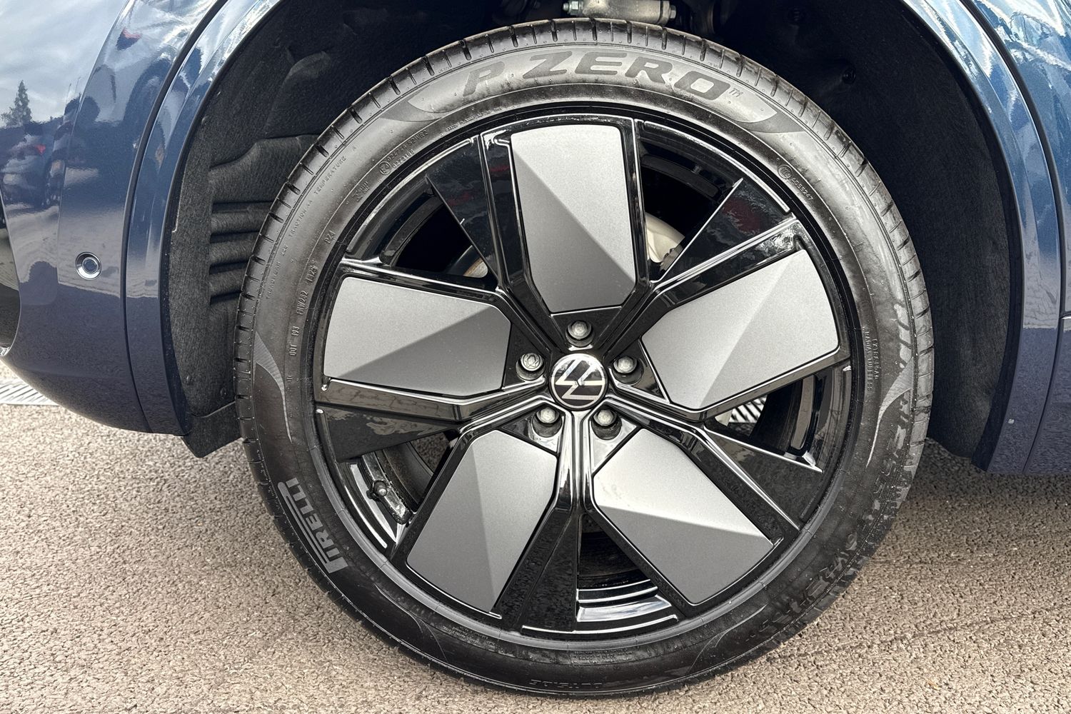 Used Volkswagen Touareg 2025 for sale - 75919657: Photo 11