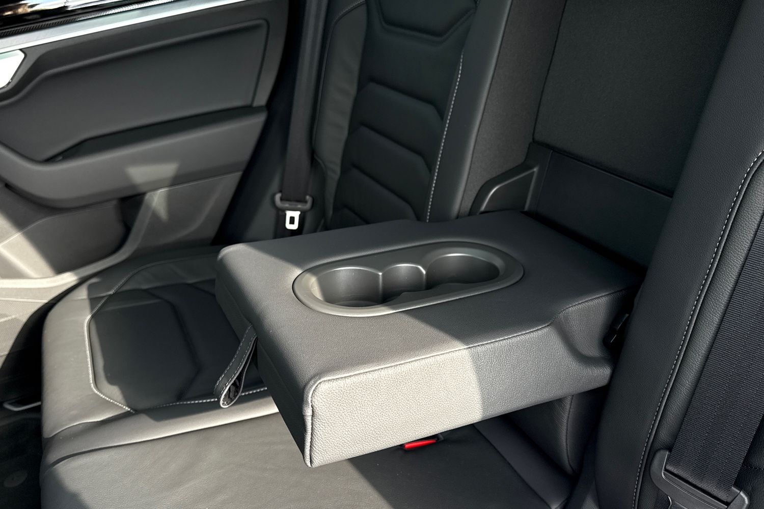 Used Volkswagen Touareg 2025 for sale - 75919657: Photo 30