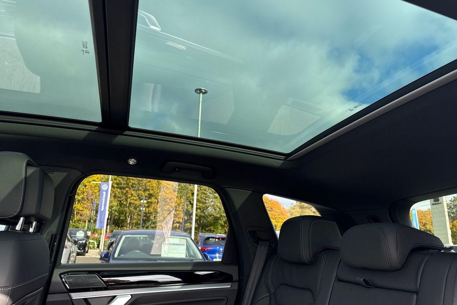 Used Volkswagen Touareg 2025 for sale - 75919657: Photo 34