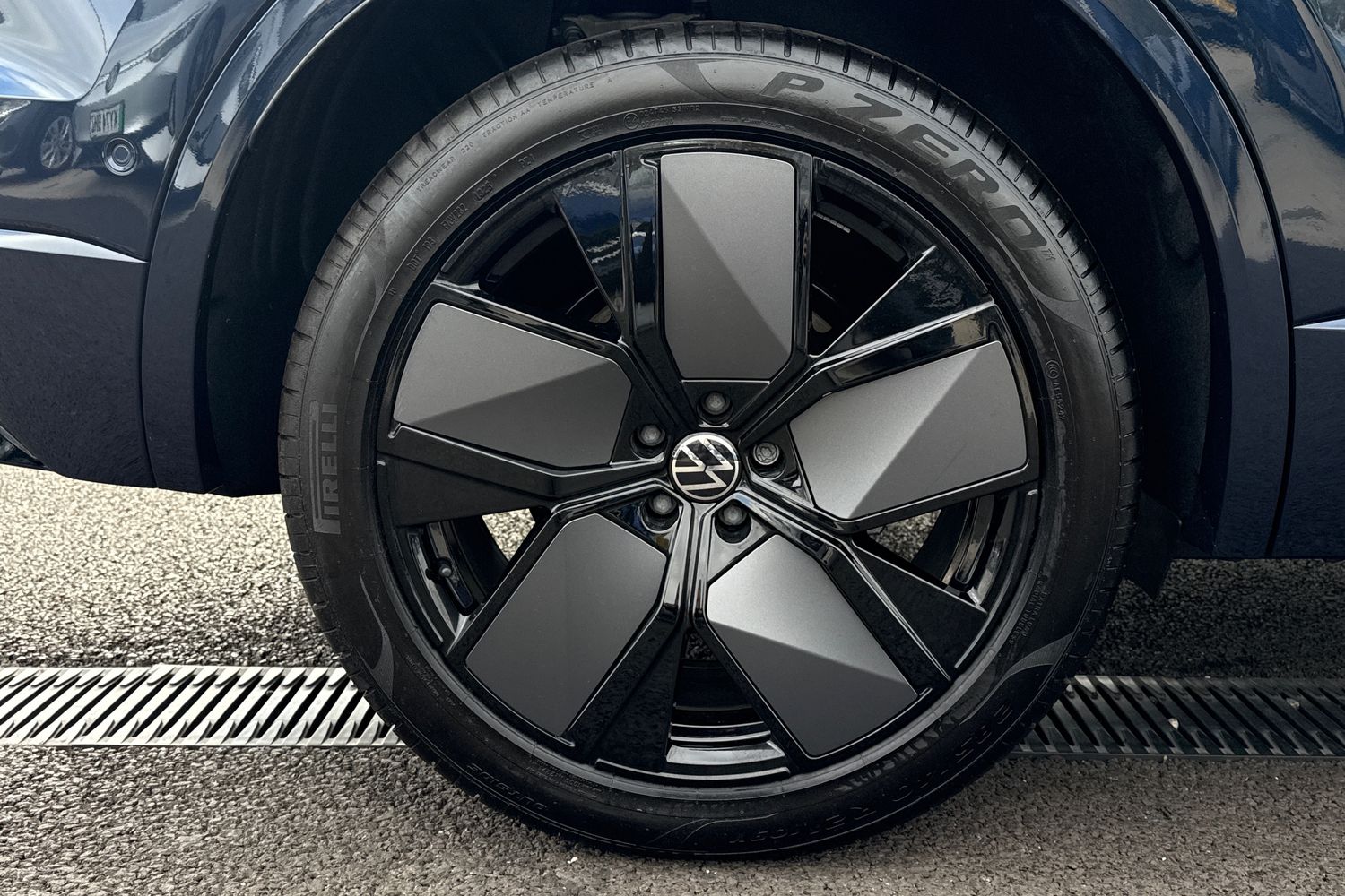 Used Volkswagen Touareg 2025 for sale - 75919657: Photo 9