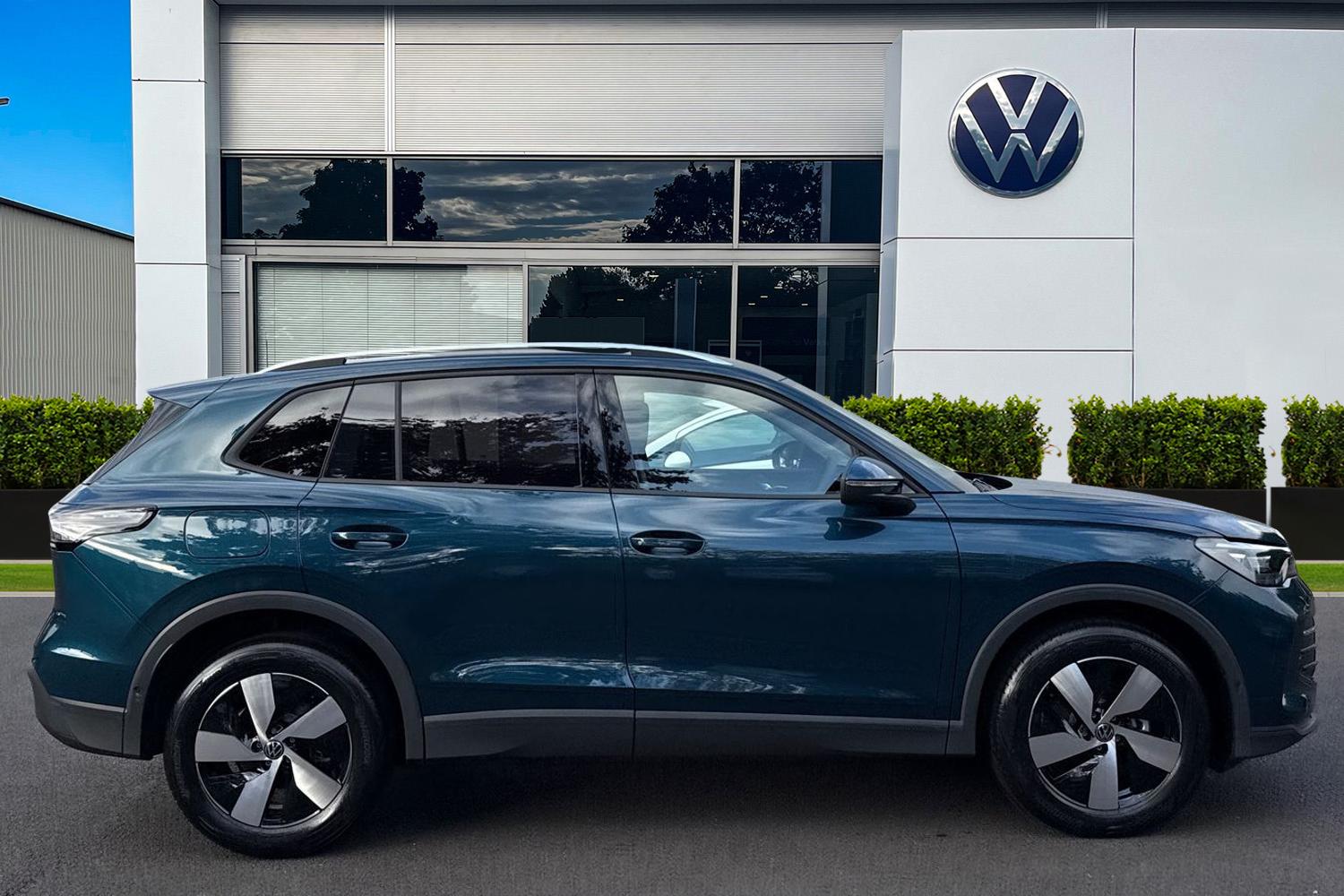 Used Volkswagen Tiguan 2025 for sale - 76697773: Photo 3