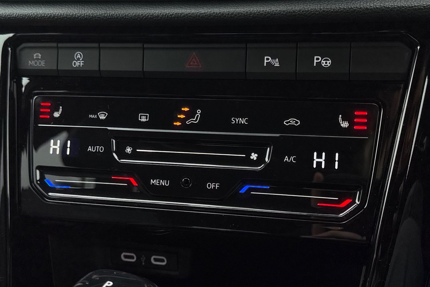 Used Volkswagen T-Roc 2025 for sale - 77147519: Photo 22