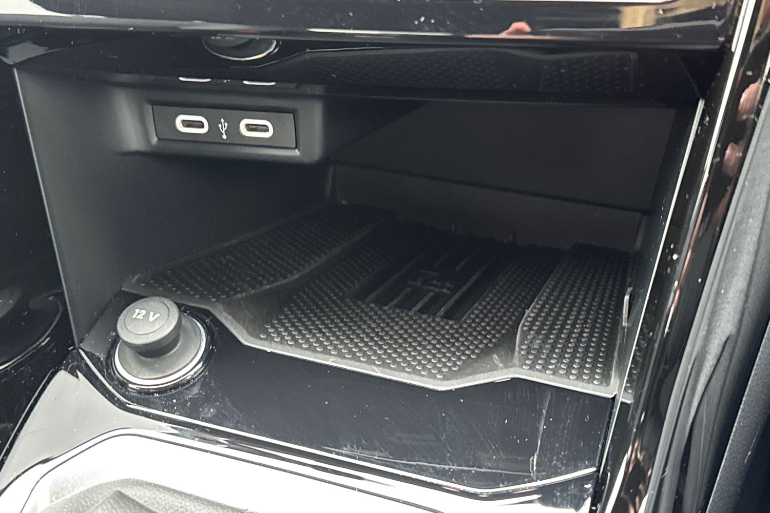 Used Volkswagen T-Roc 2025 for sale - 77147519: Photo 38