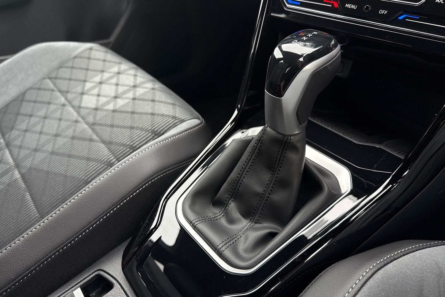 Used Volkswagen T-Roc 2025 for sale - 77147519: Photo 39