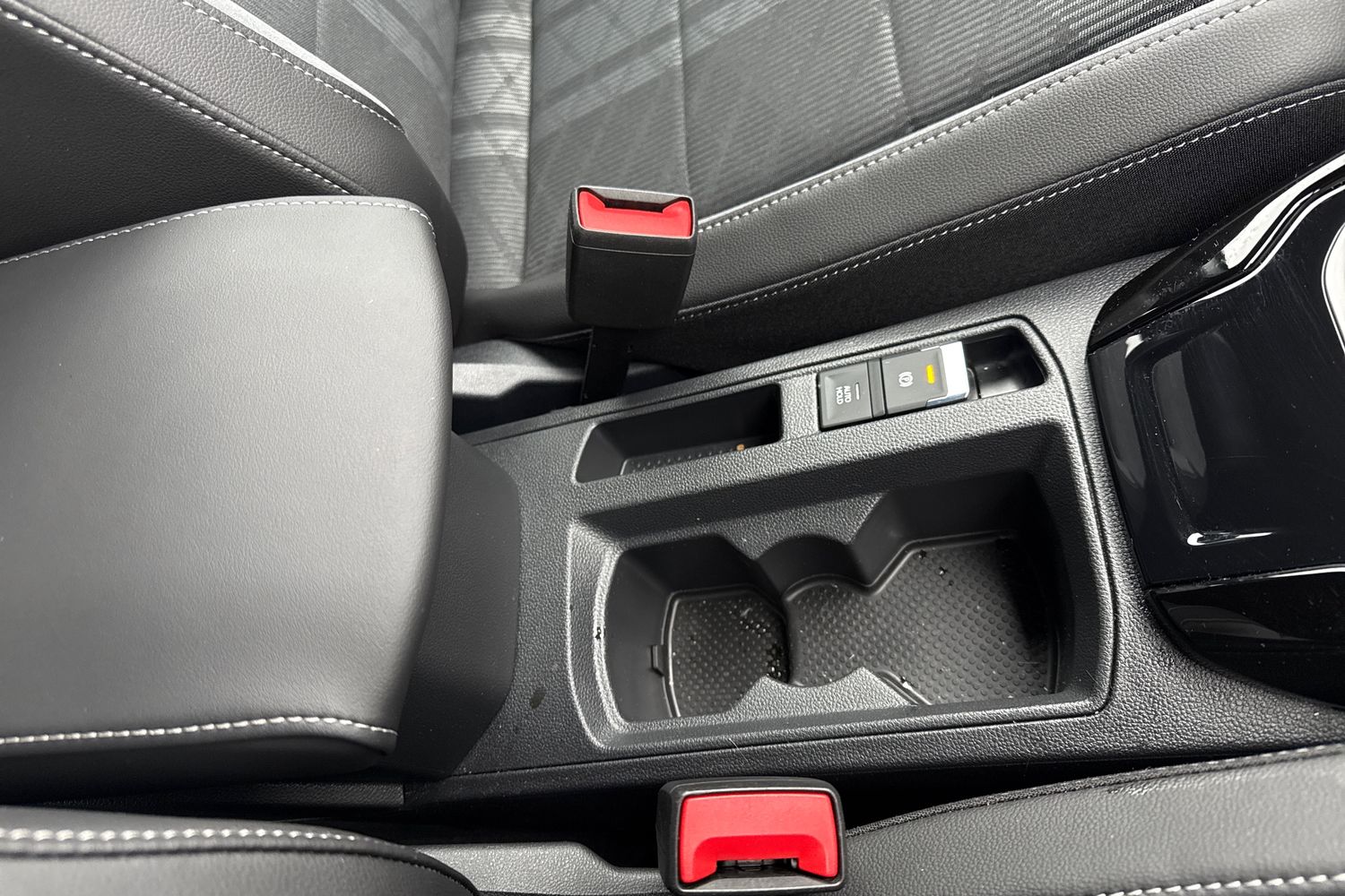 Used Volkswagen T-Roc 2025 for sale - 77147519: Photo 40