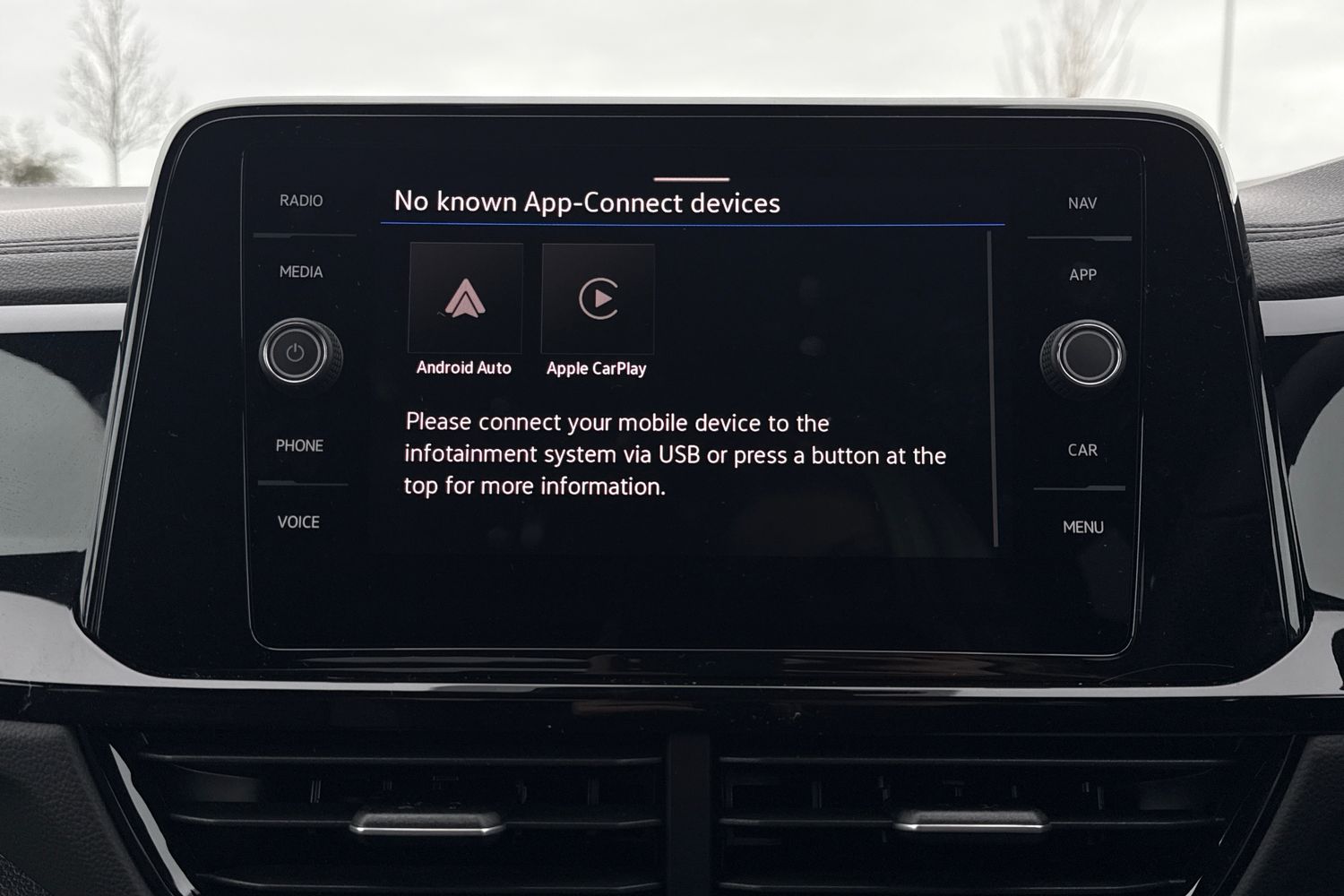 Used Volkswagen T-Roc 2025 for sale - 77147519: Photo 41