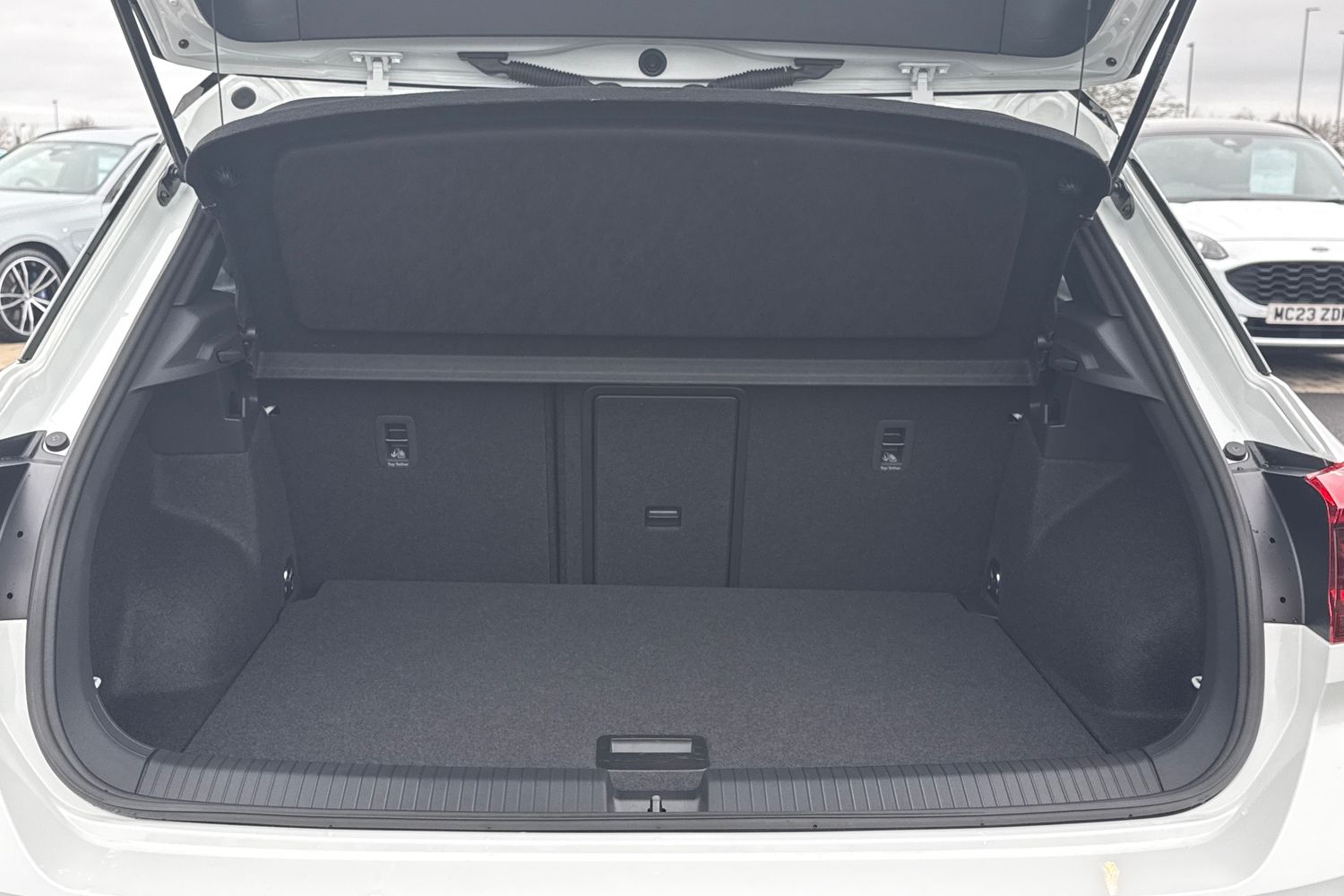 Used Volkswagen T-Roc 2025 for sale - 77147519: Photo 7