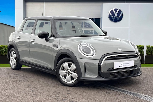 Used MINI Hatch 2022 for sale - 76236698: Photo 1