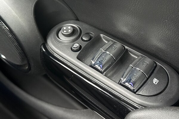 Used MINI Hatch 2022 for sale - 76236698: Photo 21