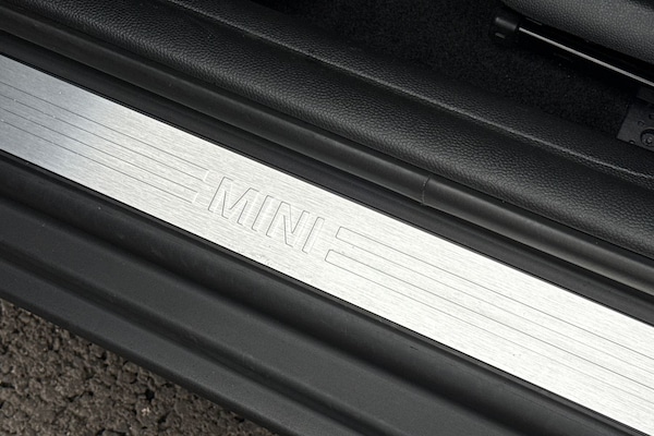 Used MINI Hatch 2022 for sale - 76236698: Photo 32