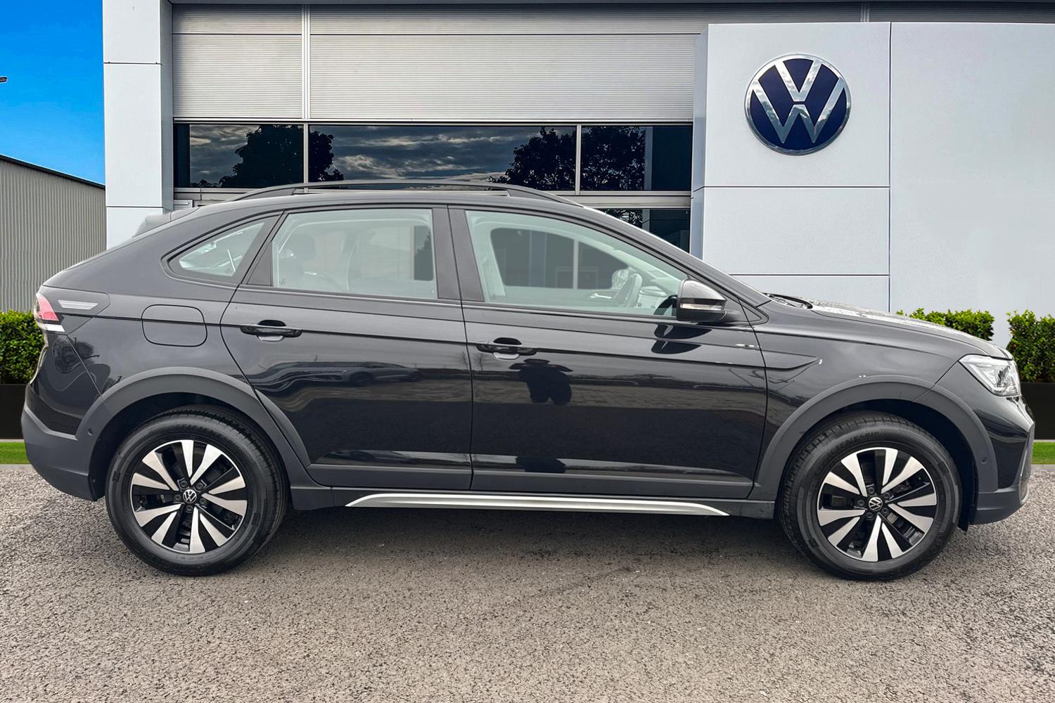 Used Volkswagen Taigo 2024 for sale - 77334428: Photo 3