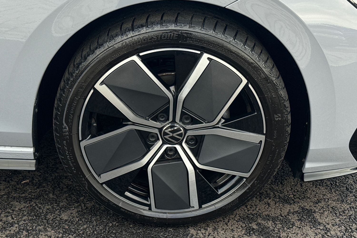 Used Volkswagen Golf 2025 for sale - 76844546: Photo 11