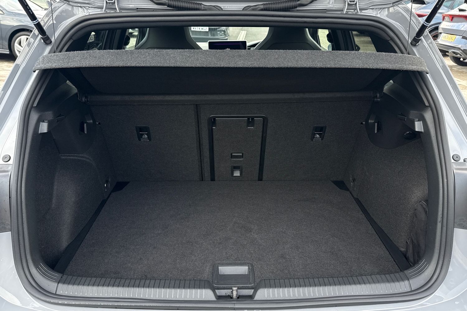 Used Volkswagen Golf 2025 for sale - 76844546: Photo 6