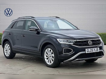 Used Volkswagen T-Roc 2025 for sale - 79068674: Photo