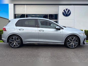 Used Volkswagen Golf 2025 for sale - 77421564: Photo